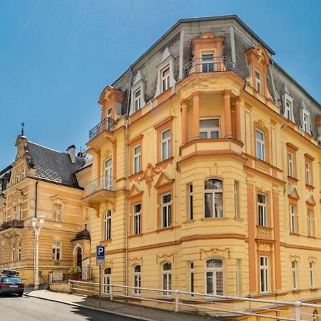 Apartmán na Karlovarské ul Mariánské Lázně Esterno foto